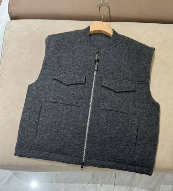 ЖИЛЕТ BRUNELLO CUCINELLI фото