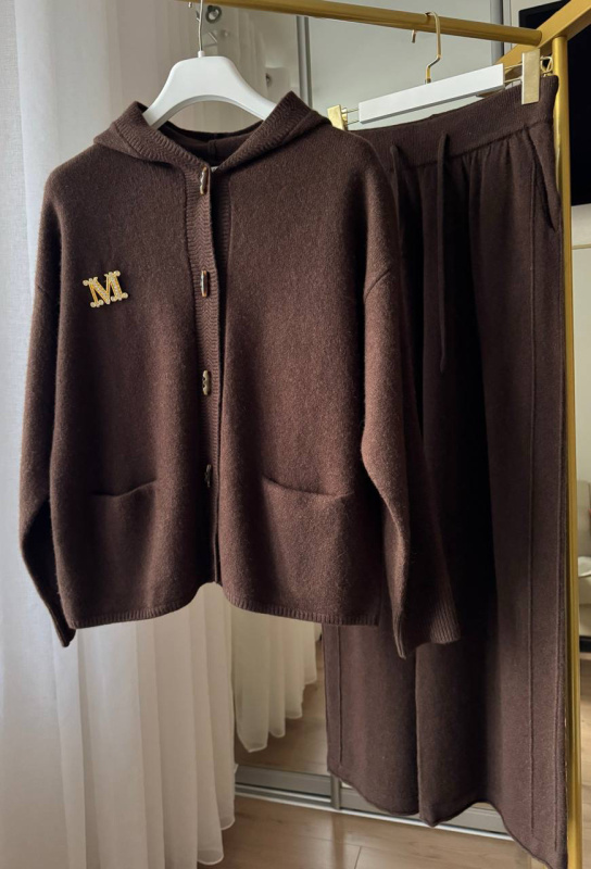 КОСТЮМ MAX MARA фото