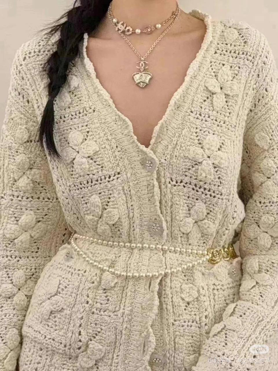 КАРДИГАН CHANEL детальное фото