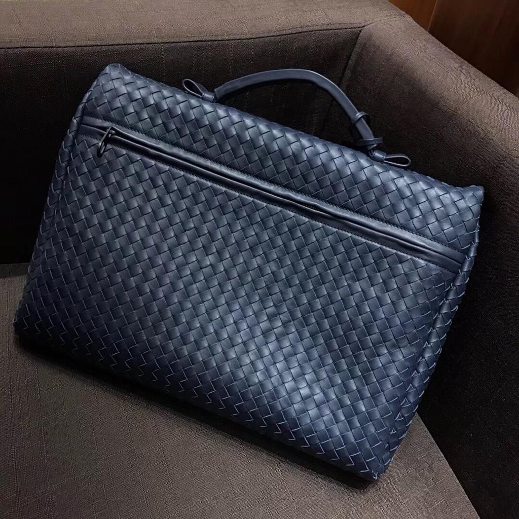 ПОРТФЕЛЬ BOTTEGA VENETA детальное фото