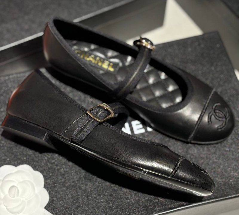 БАЛЕТКИ CHANEL фото