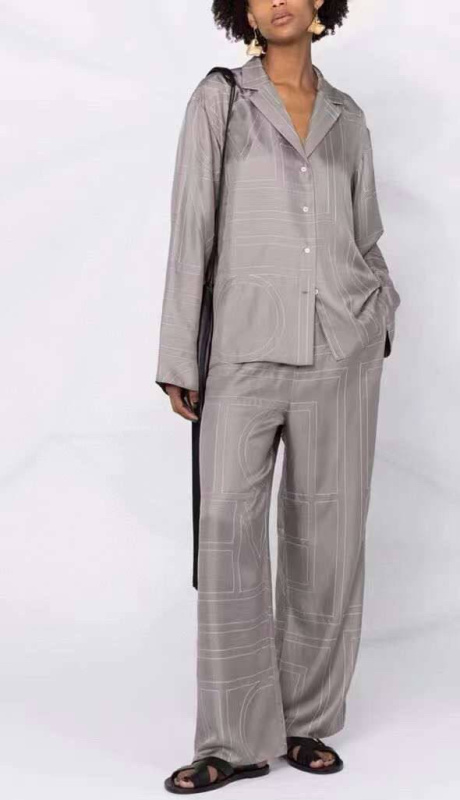 КОСТЮМ TOTEME фото