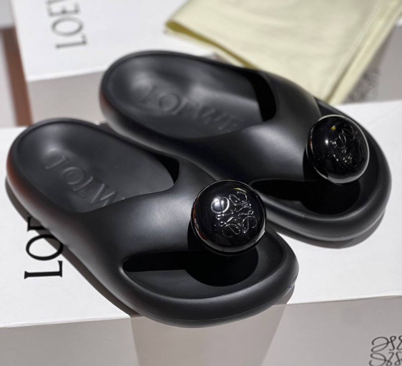 ШЛЕПКИ LOEWE фото