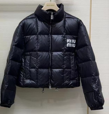 ПУХОВИК MIU MIU фото