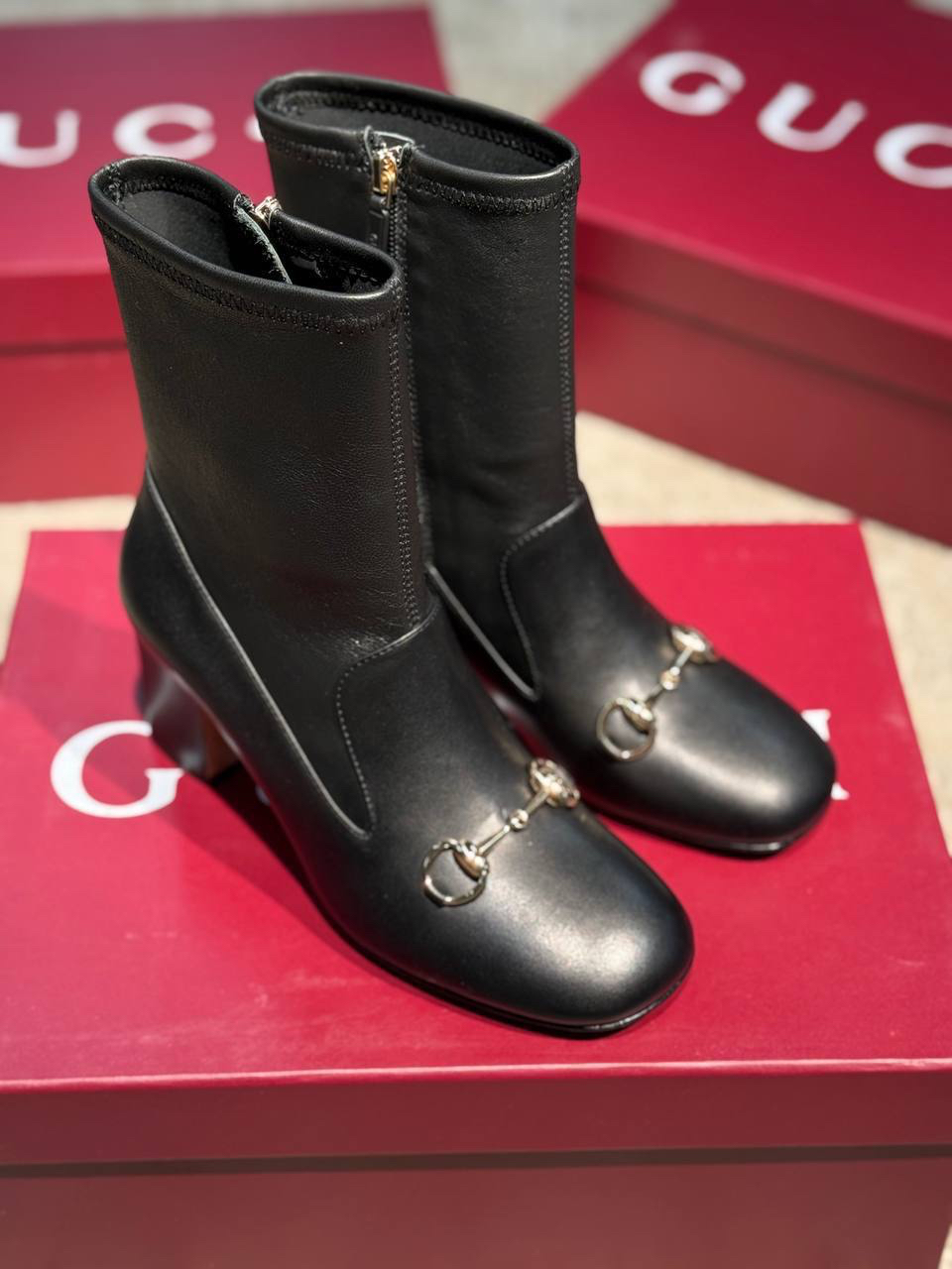 БОТИЛЬОНЫ GUCCI детальное фото