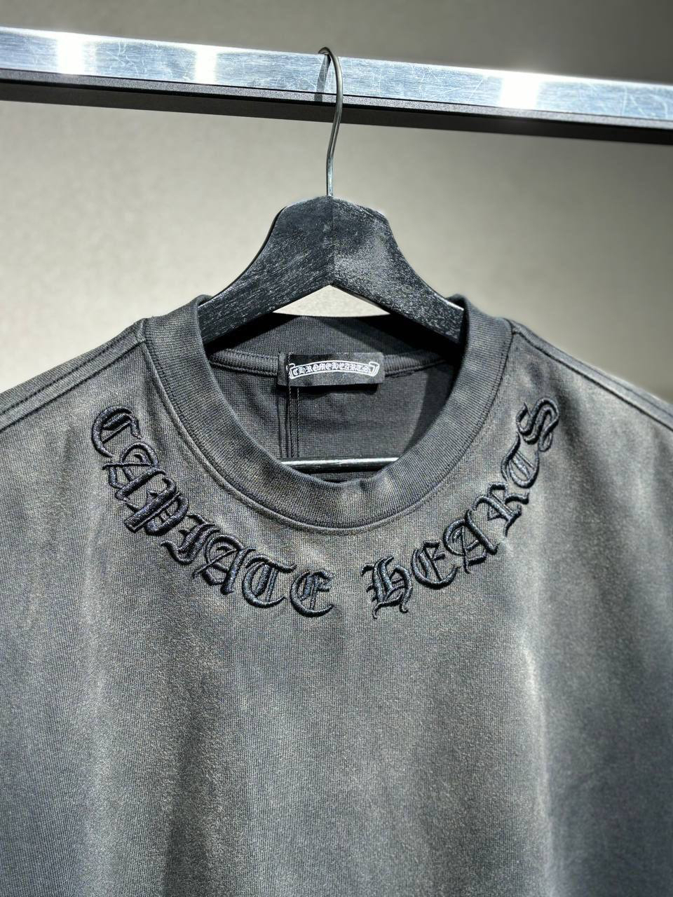 МУЖСКАЯ МАЙКА CHROME HEARTS детальное фото