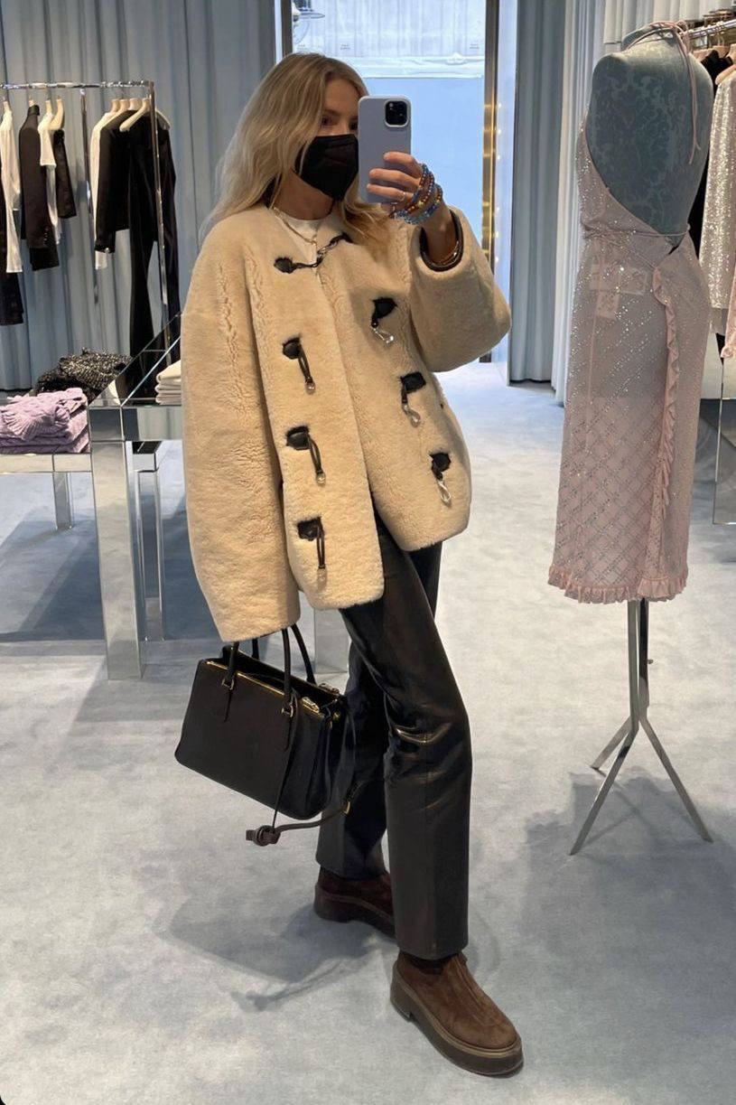 ДУБЛЕНКА TOTEME детальное фото