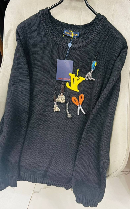 СВИТЕР LOUIS VUITTON фото