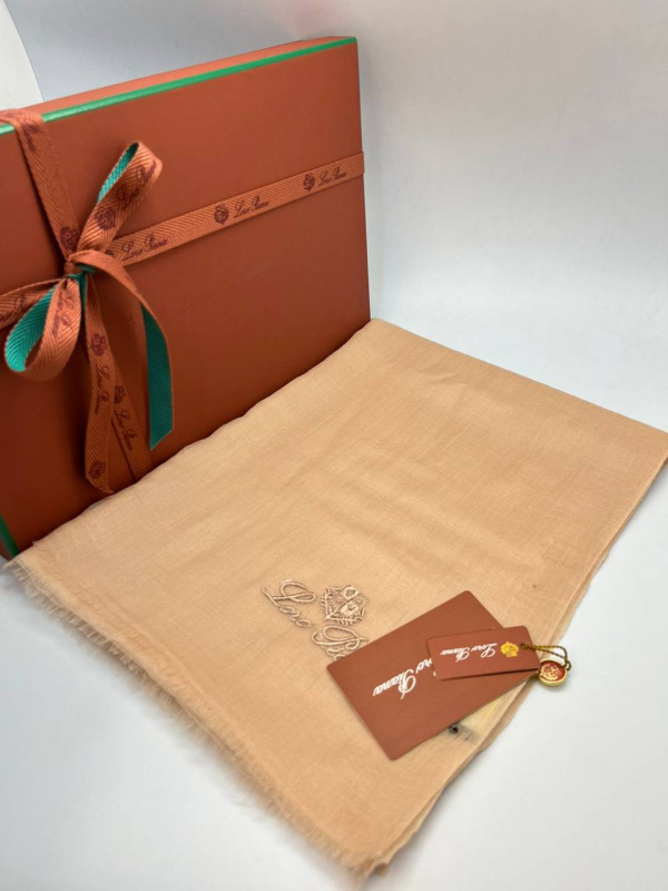 ПАЛАНТИН LORO PIANA фото