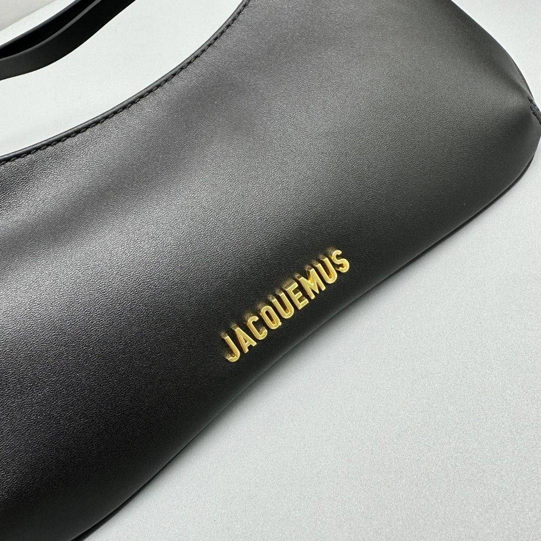СУМКА JACQUEMUS детальное фото