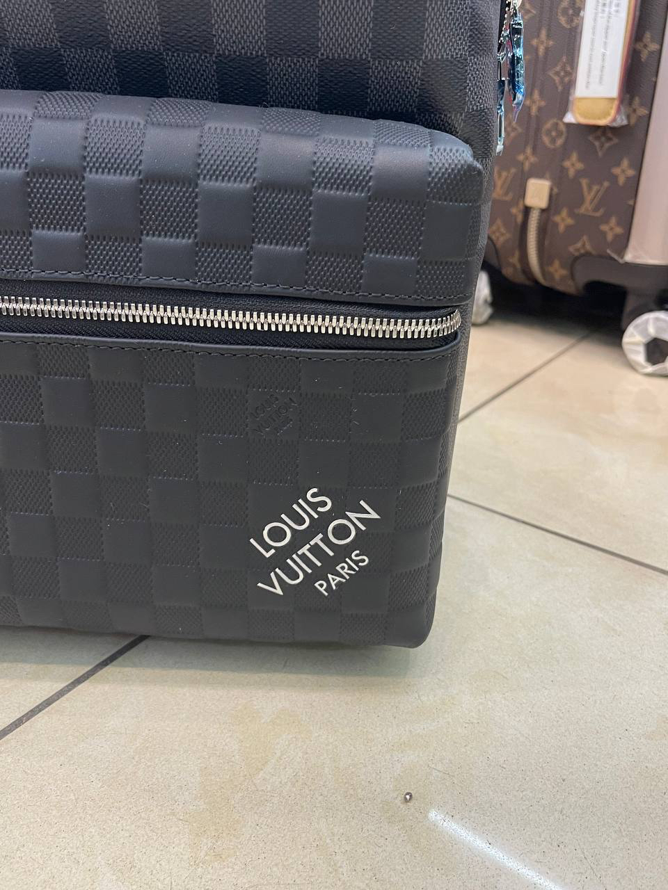 МУЖСКОЙ РЮКЗАК LOUIS VUITTON детальное фото