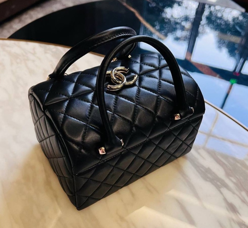 СУМКА ШКАТУЛКА CHANEL фото