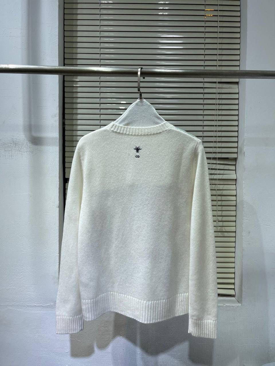 СВИТЕР CHRISTIAN DIOR детальное фото