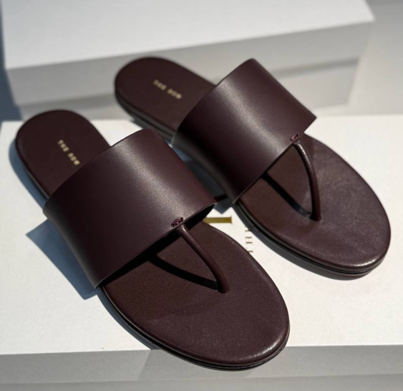 ШЛЕПКИ THE ROW фото