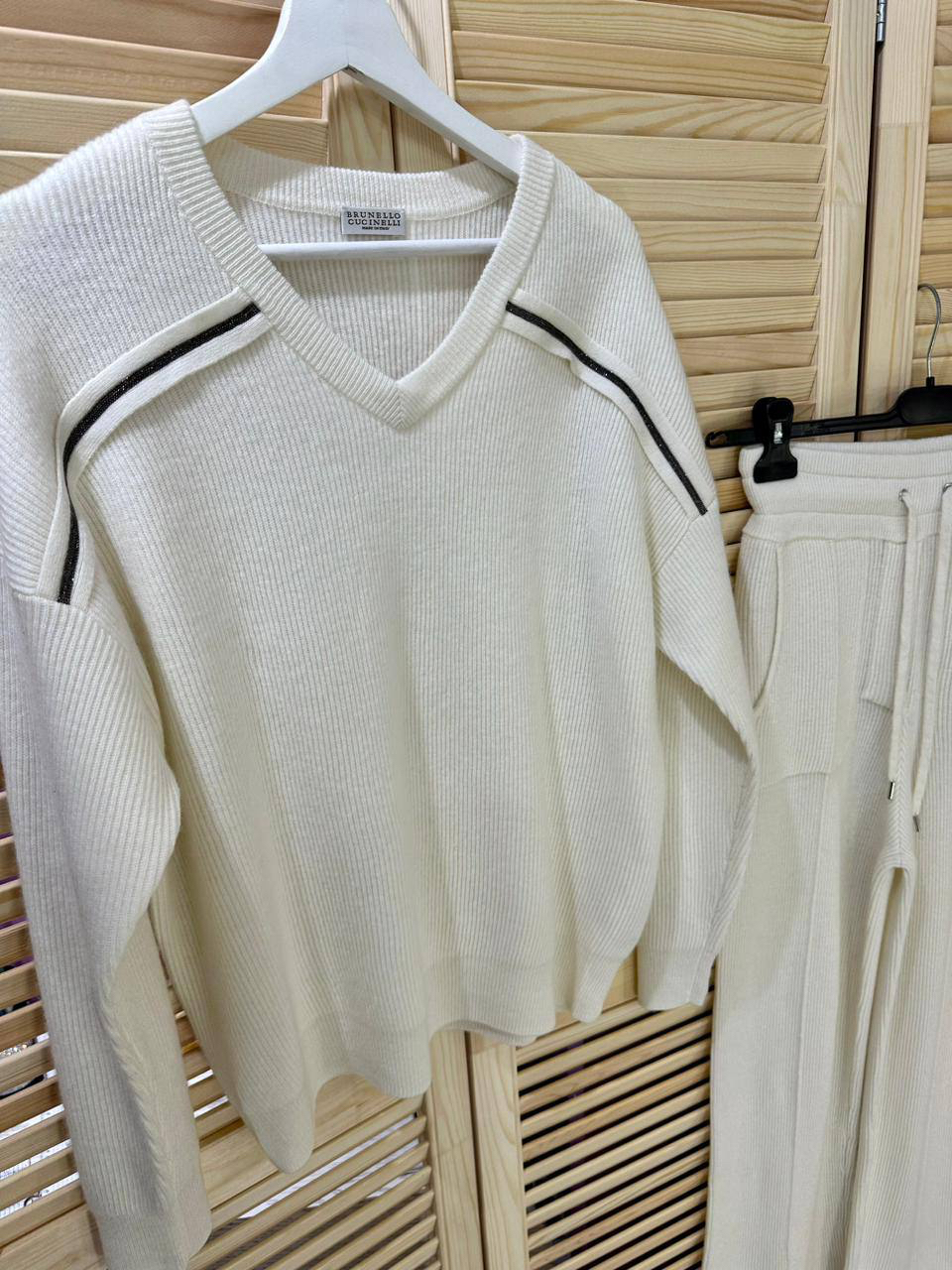 КОСТЮМ BRUNELLO CUCINELLI детальное фото