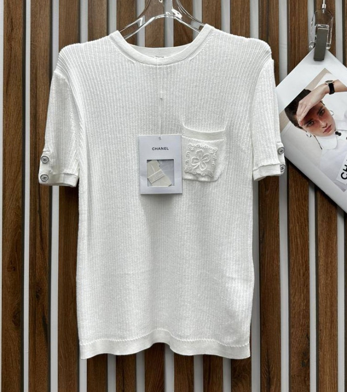 ФУТБОЛКА CHANEL фото