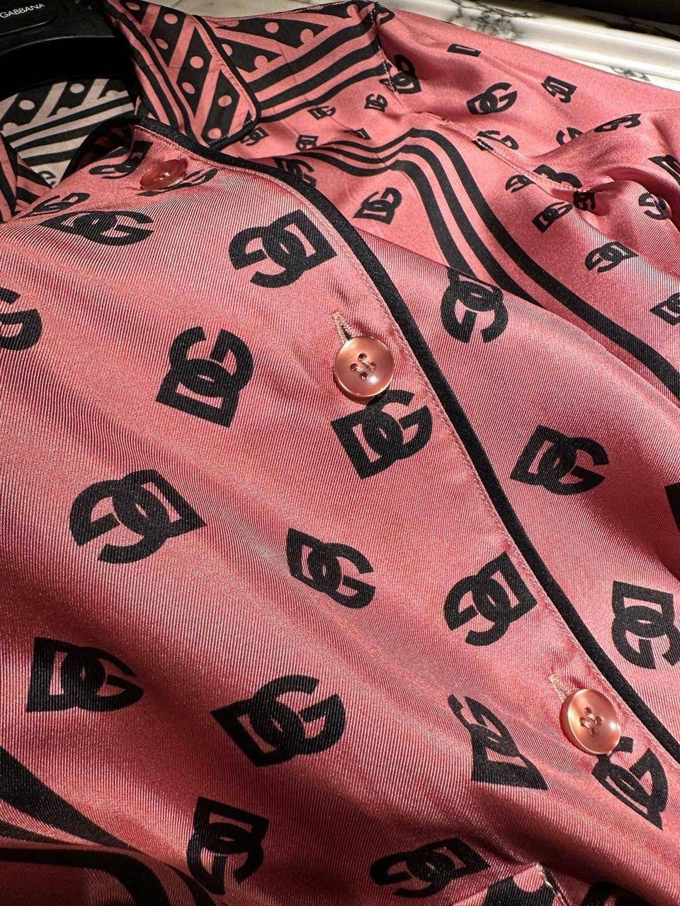 КОСТЮМ DOLCE & GABBANA детальное фото
