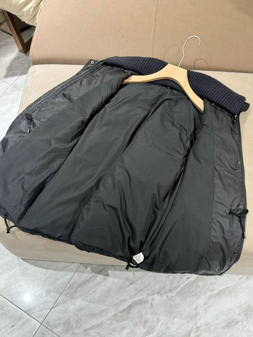 ЖИЛЕТ BRUNELLO CUCINELLI детальное фото