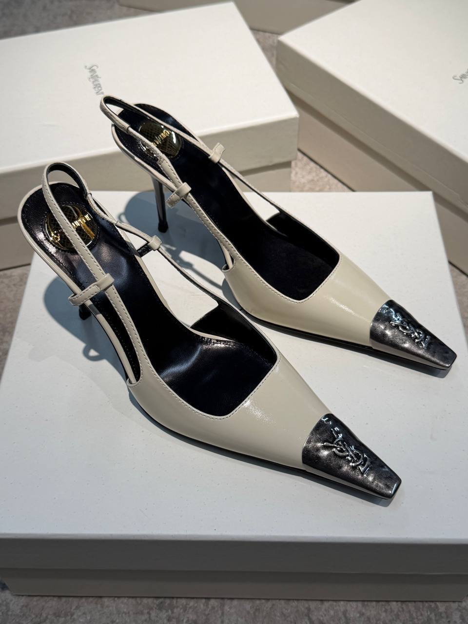 ТУФЛИ SAINT LAURENT детальное фото