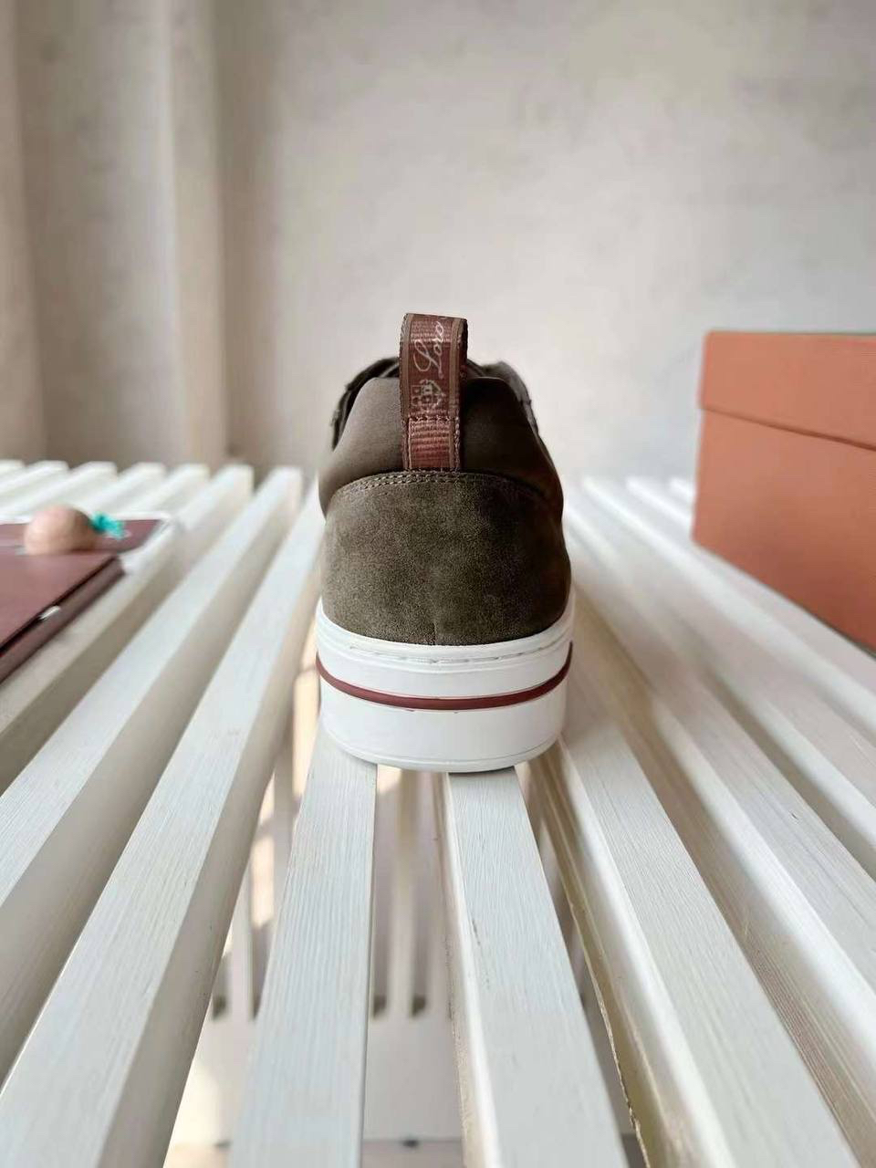 МУЖСКИЕ КЕДЫ LORO PIANA детальное фото