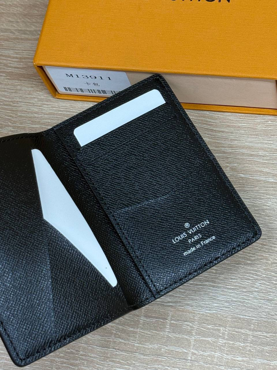 КАРТХОЛДЕР LOUIS VUITTON детальное фото