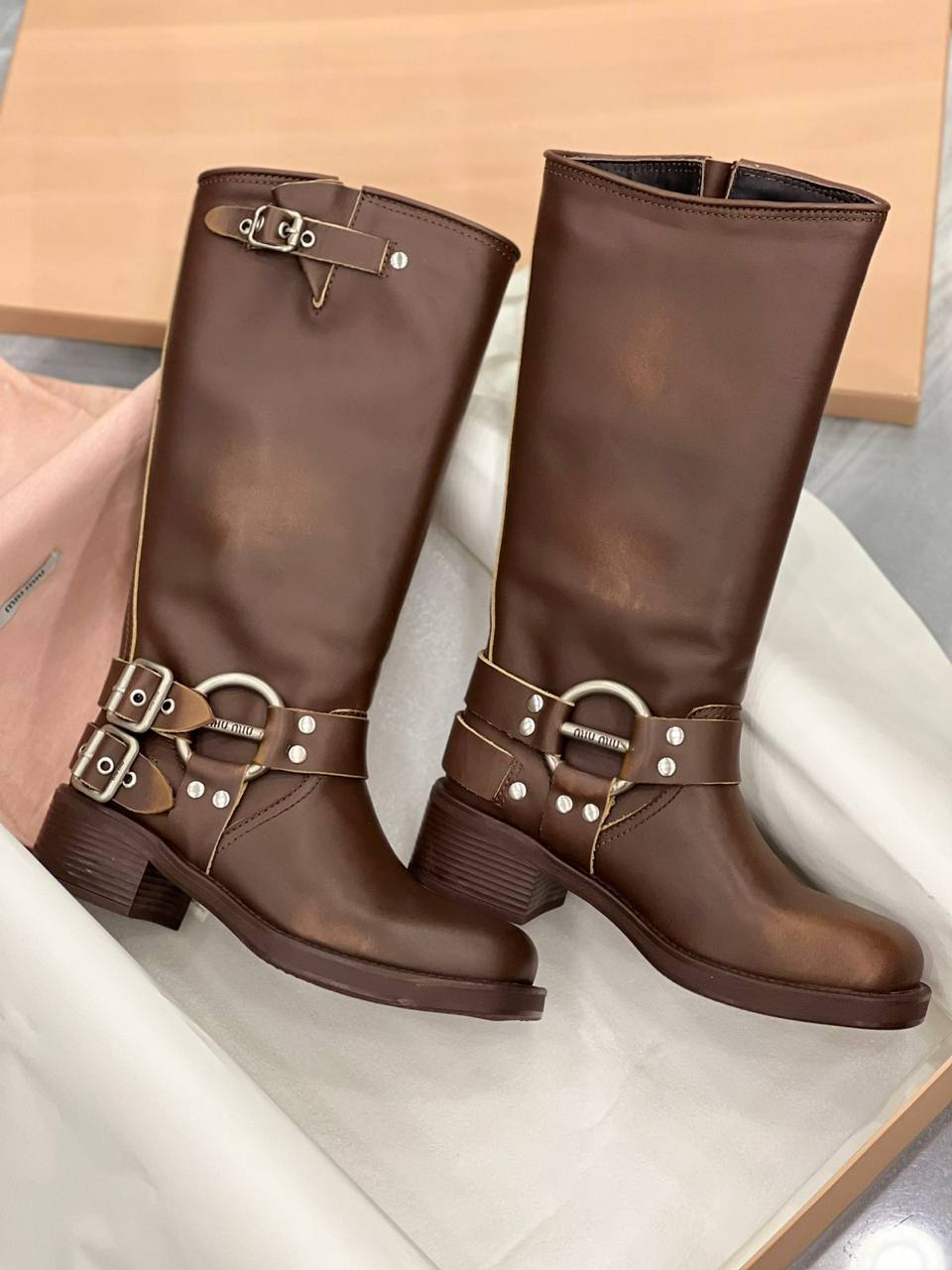 САПОГИ MIU MIU детальное фото