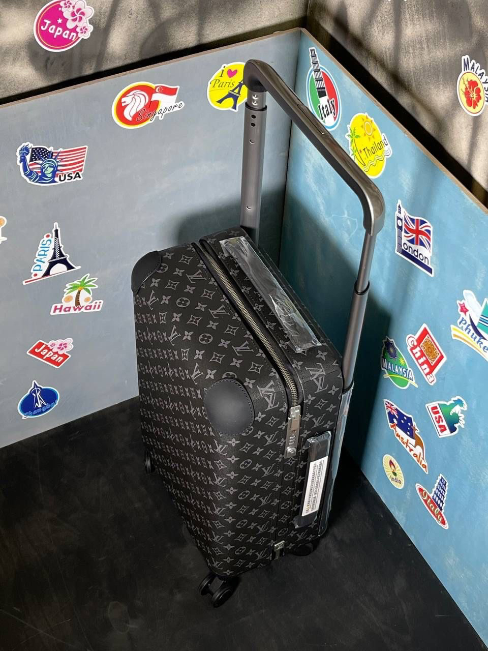 ЧЕМОДАН LOUIS VUITTON детальное фото