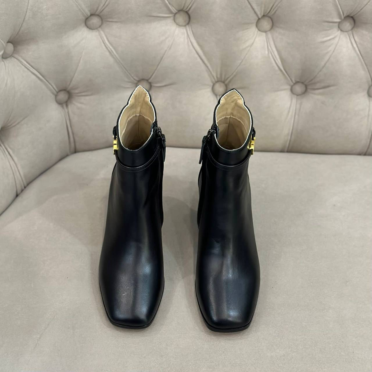 БОТИЛЬОНЫ VALENTINO детальное фото