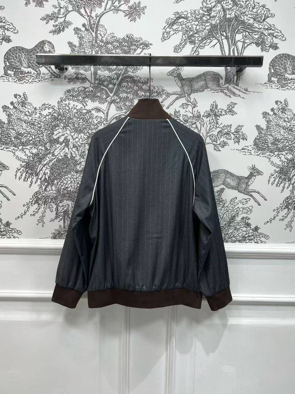 БОМБЕР MIU MIU детальное фото