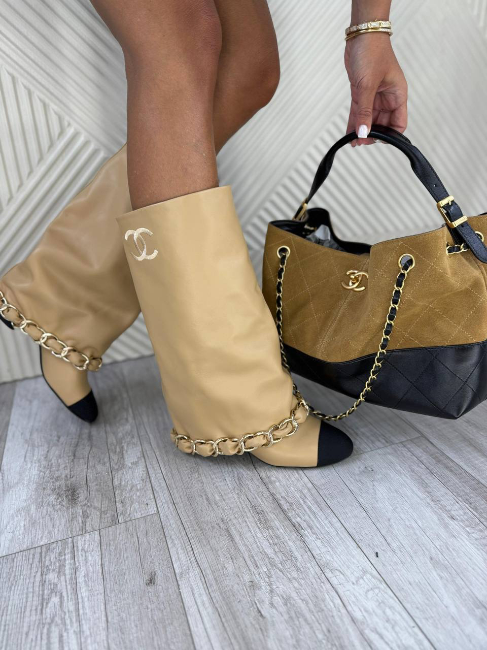 САПОГИ CHANEL детальное фото