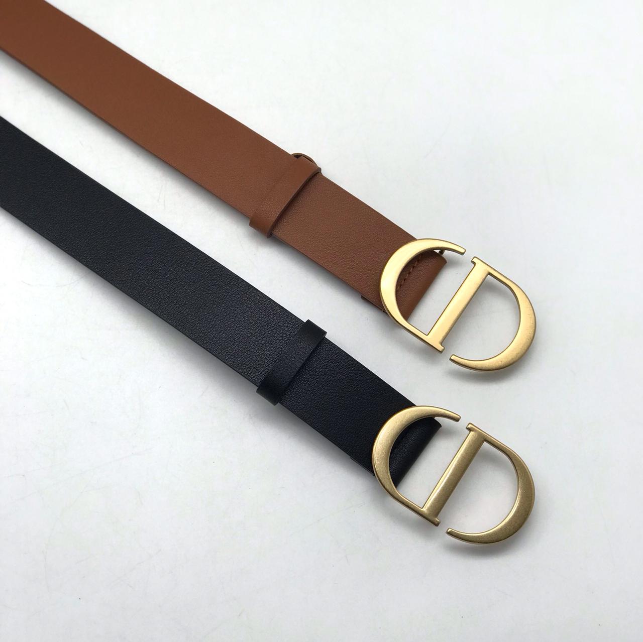 ЖЕНСКИЙ РЕМЕНЬ DIOR детальное фото