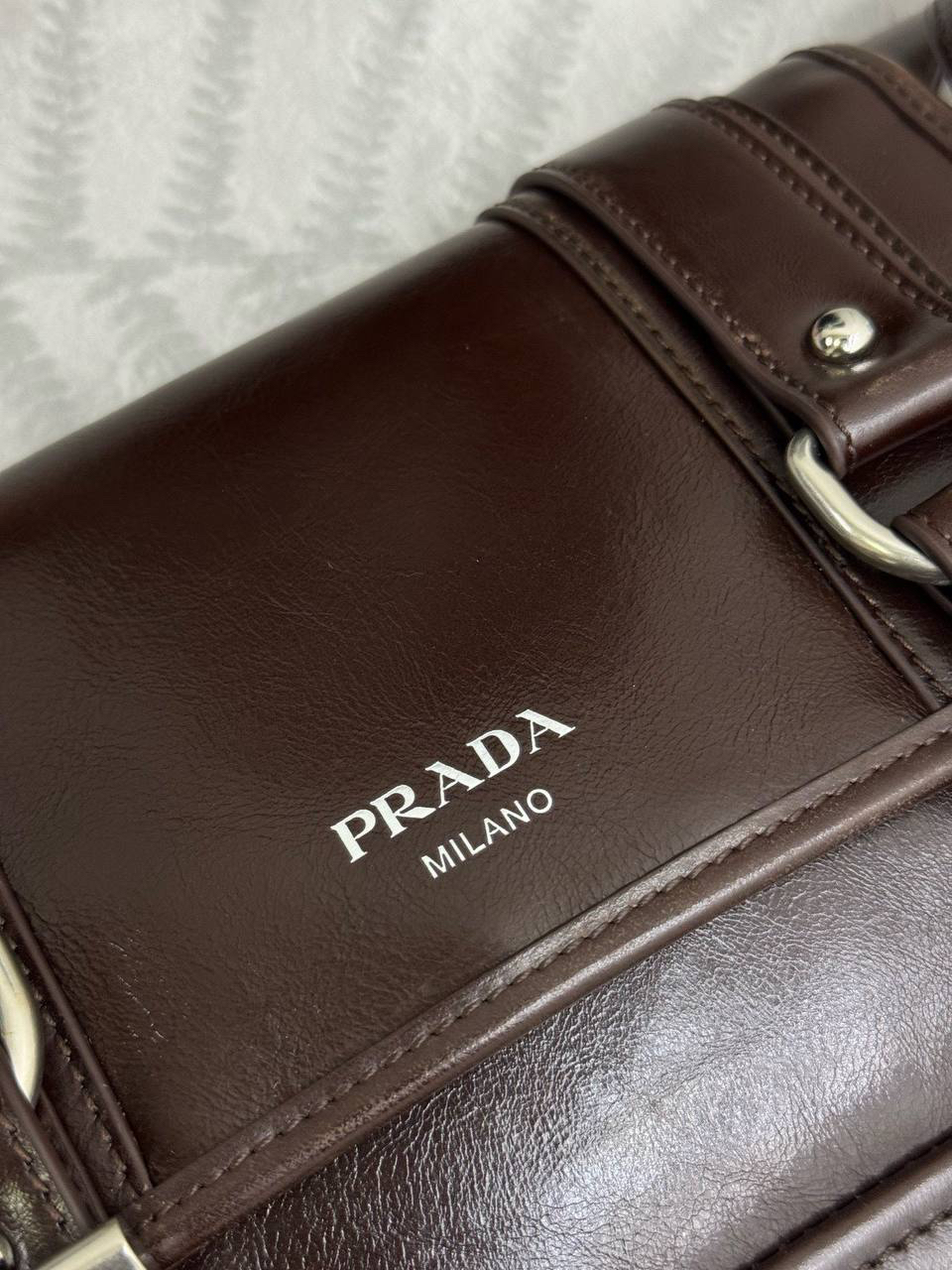 МУЖСКАЯ СУМКА МЕССЕНДЖЕР PRADA детальное фото
