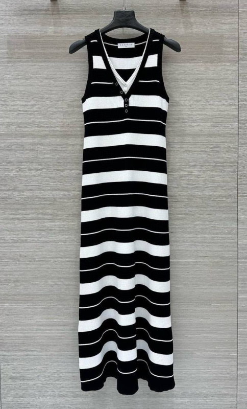 ПЛАТЬЕ SANDRO фото