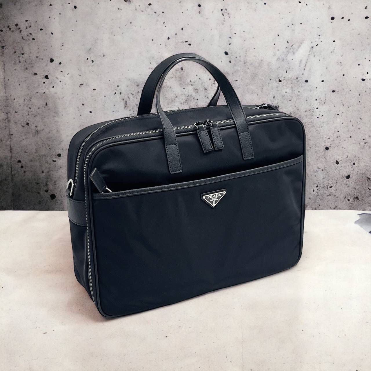 ПОРТФЕЛЬ PRADA детальное фото