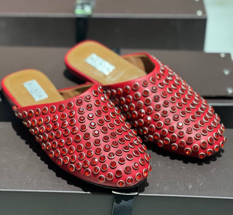 МЮЛИ ALAIA фото