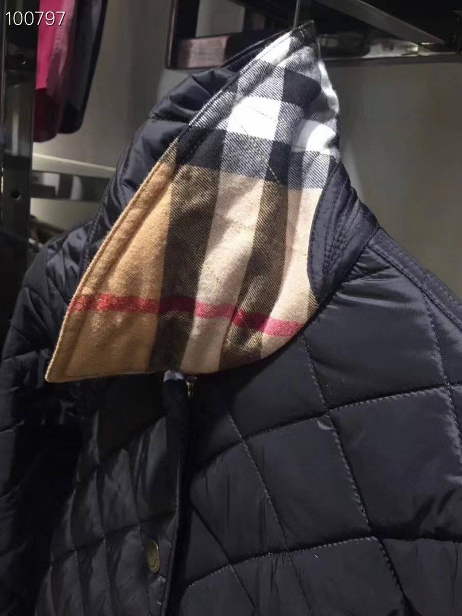 КУРТКА BURBERRY детальное фото