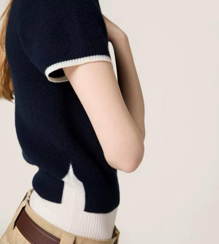 ФУТБОЛКА MIU MIU детальное фото