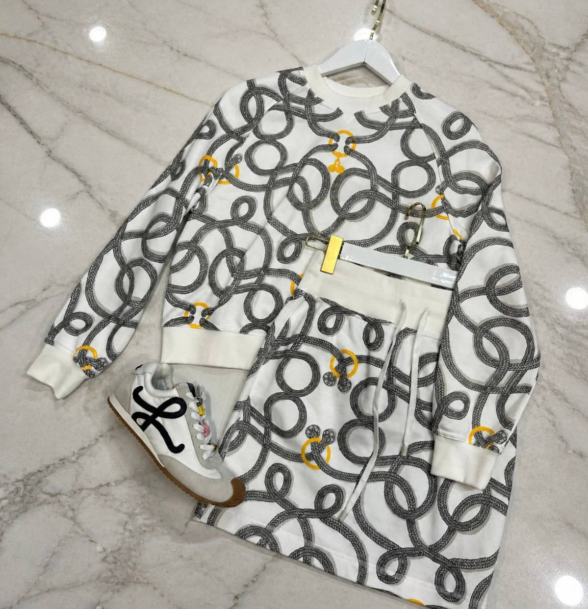 КОСТЮМ HERMES детальное фото