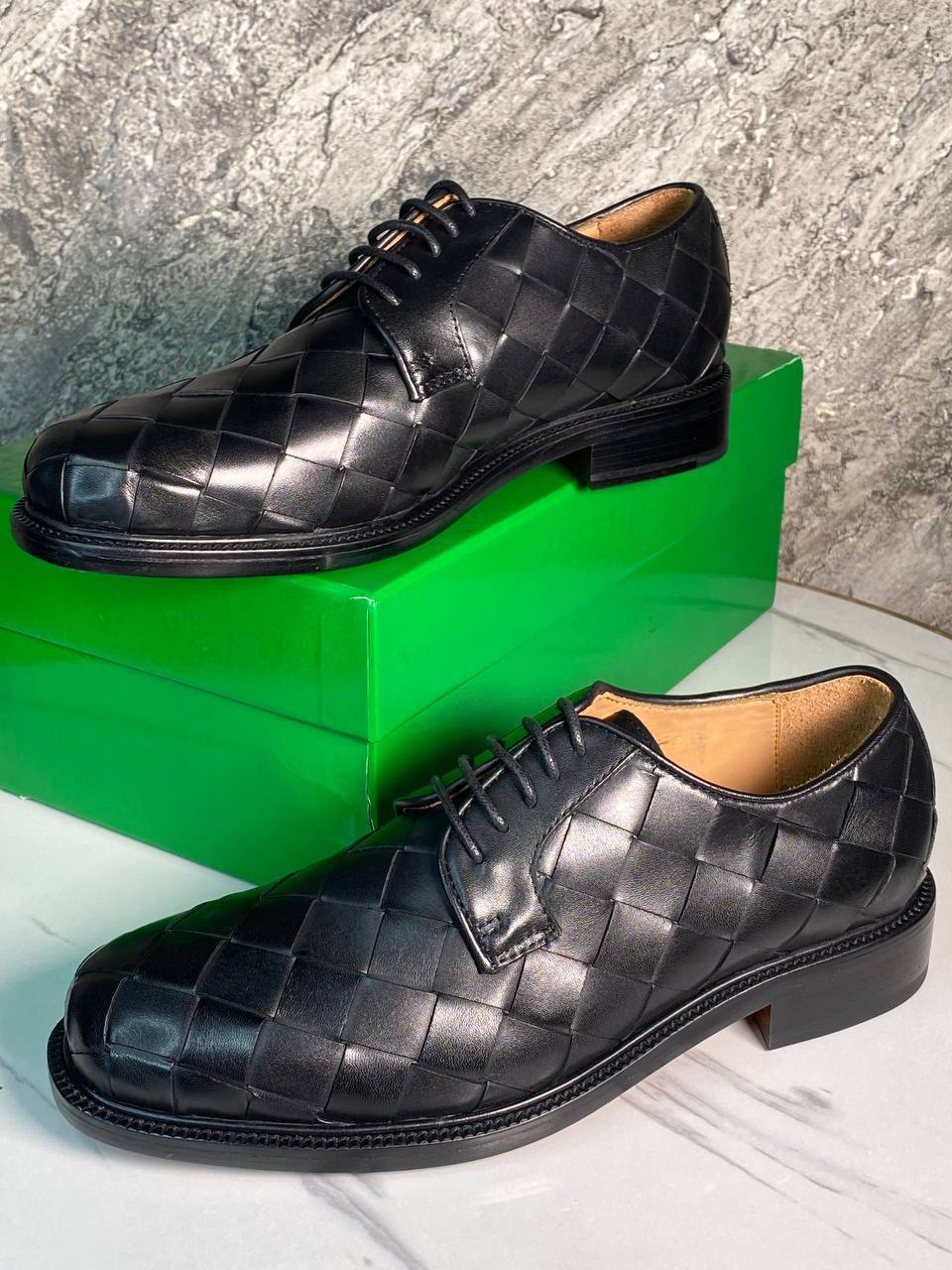 МУЖСКИЕ ТУФЛИ BOTTEGA VENETA детальное фото