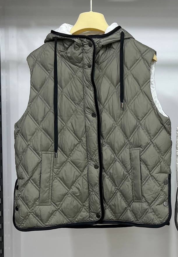 ЖИЛЕТ BRUNELLO CUCINELLI детальное фото