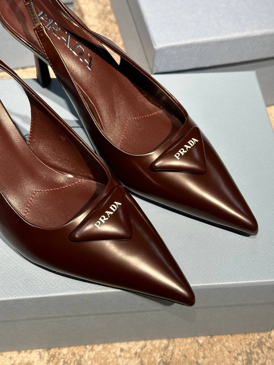 ТУФЛИ PRADA детальное фото