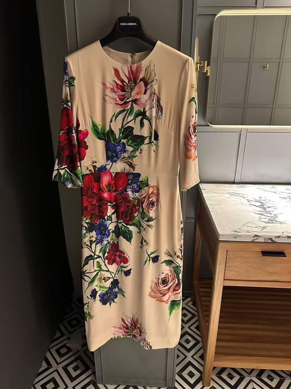 ПЛАТЬЕ DOLCE & GABBANA детальное фото