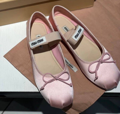 БАЛЕТКИ MIU MIU фото