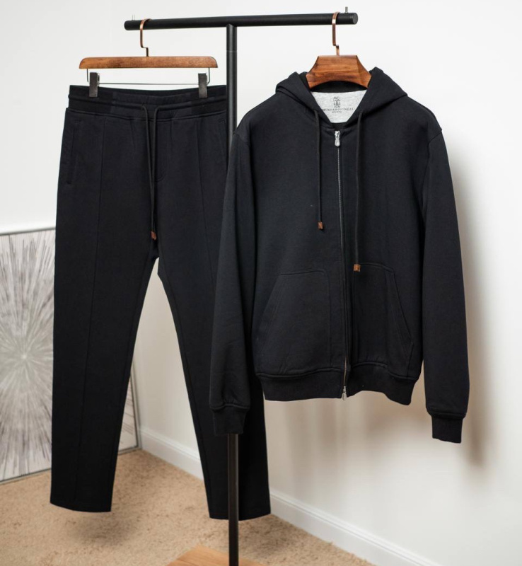 МУЖСКОЙ КОСТЮМ BRUNELLO CUCINELLI фото