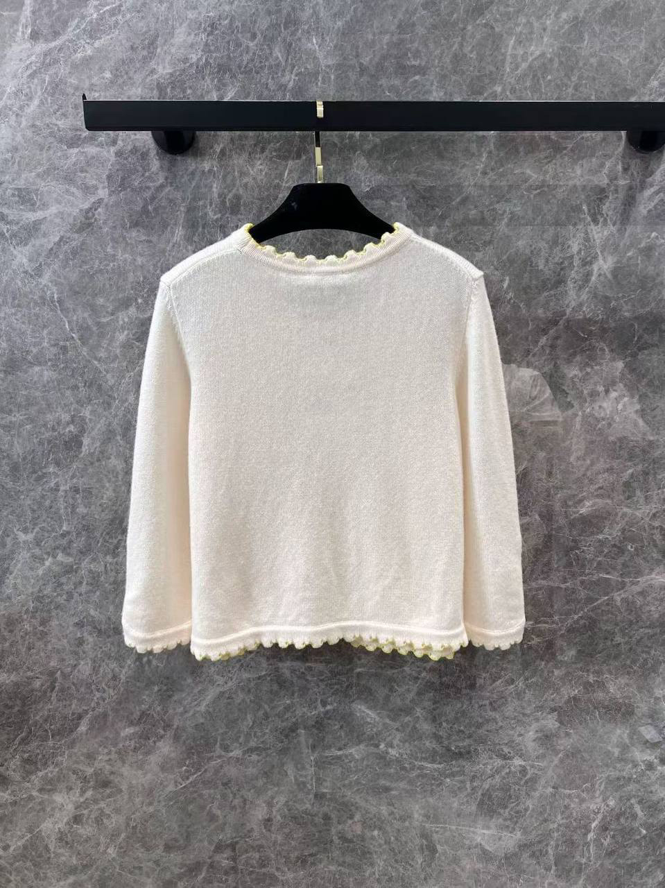 КАРДИГАН CHANEL детальное фото