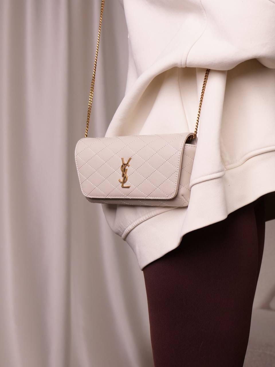 СУМКА SAINT LAURENT детальное фото