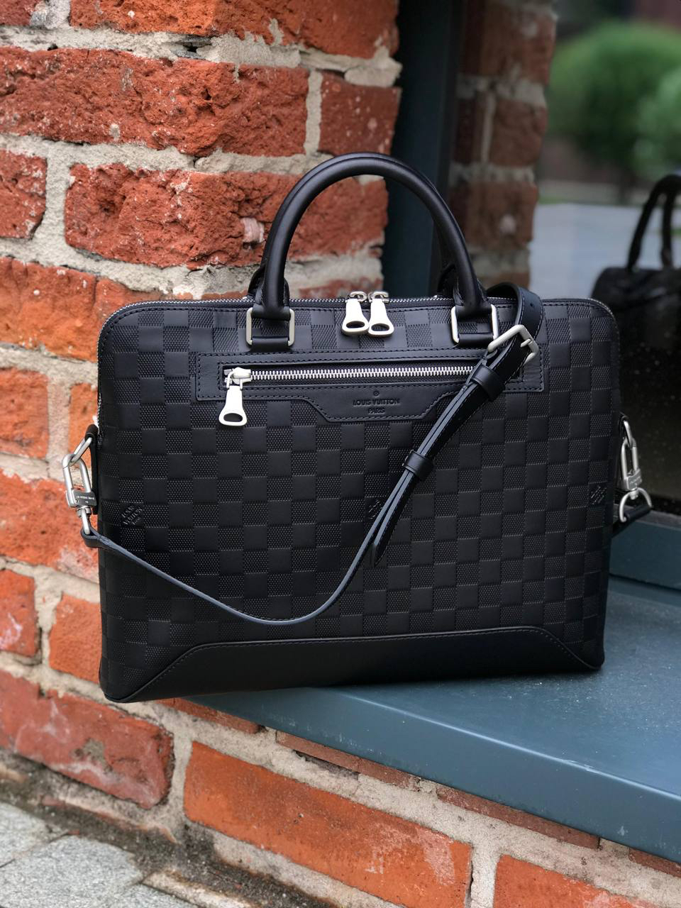 МУЖСКОЙ ПОРТФЕЛЬ LOUIS VUITTON детальное фото