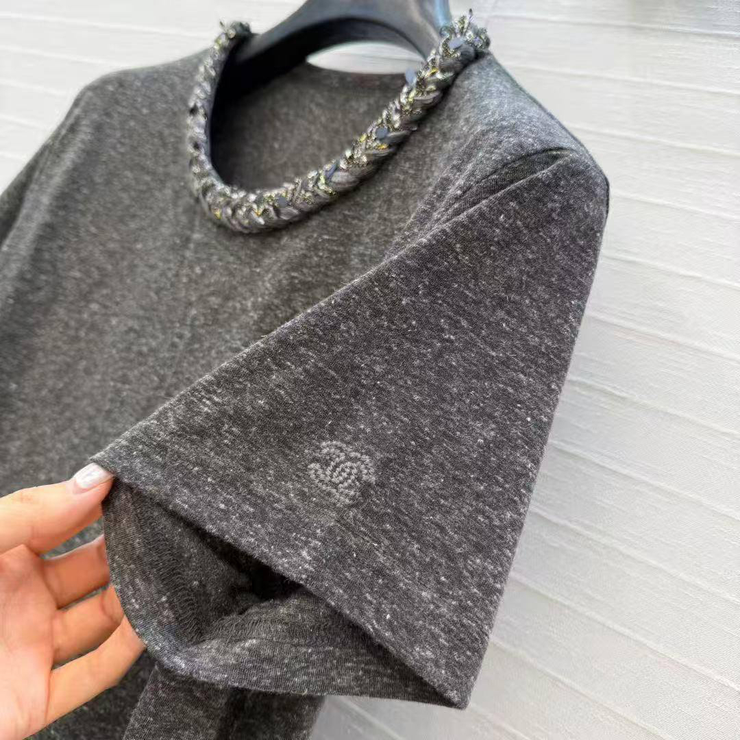 ФУТБОЛКА CHANEL детальное фото