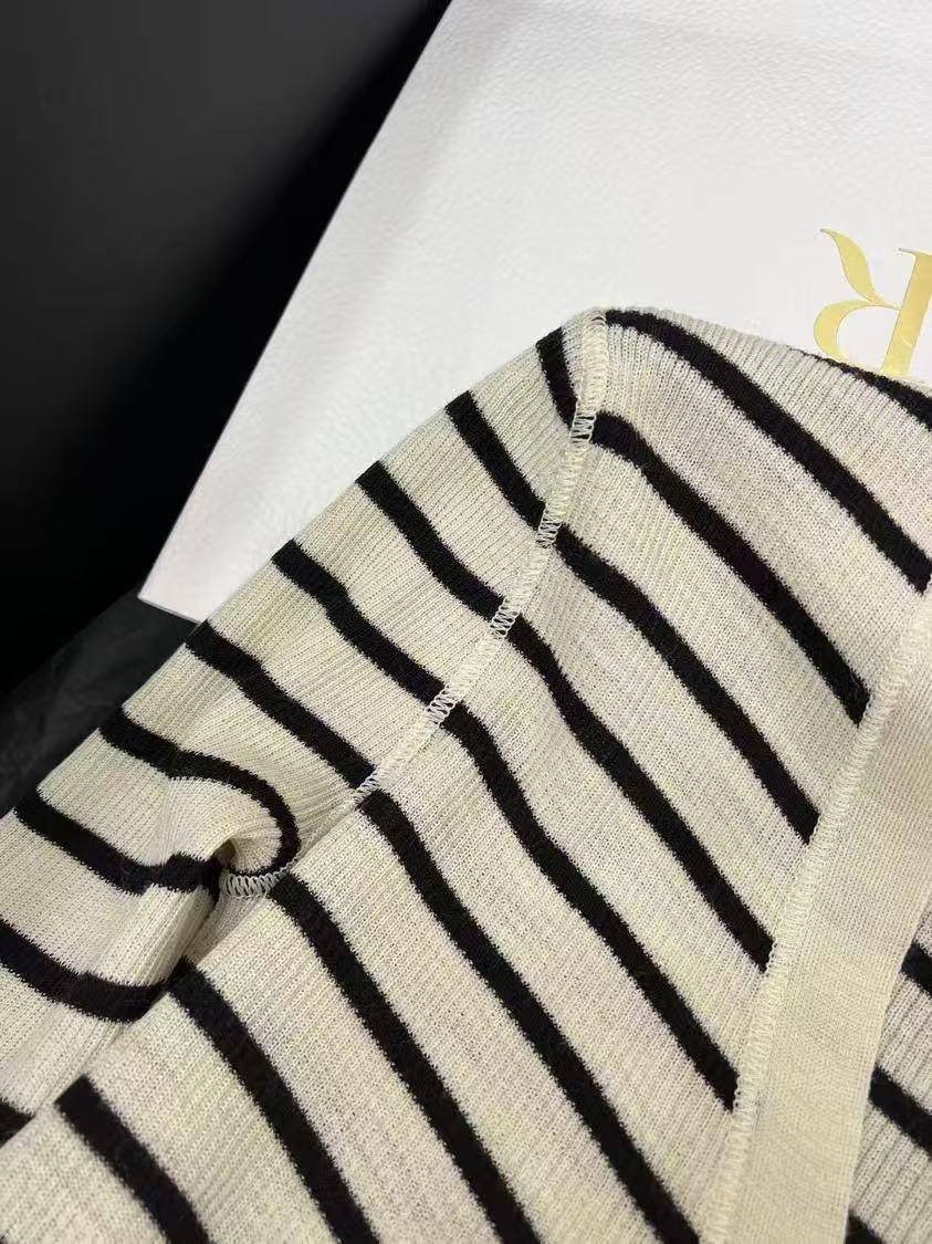 КАРДИГАН CHRISTIAN DIOR детальное фото