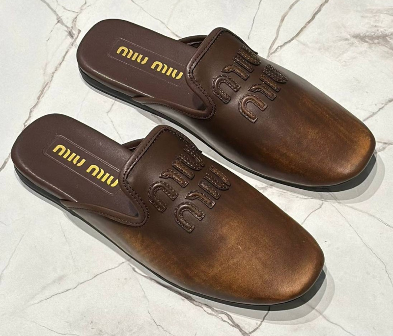 ШЛЕПКИ MIU MIU фото